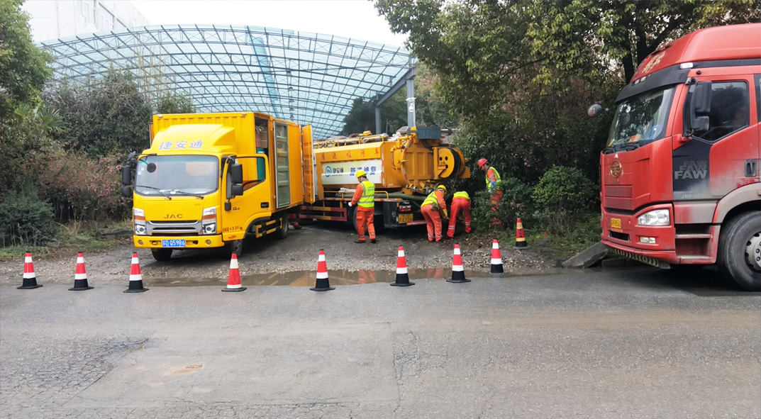 丰台成区雨污水管网“四位一体”检测疏通项目